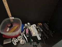 Miscellaneous kitchen accessories (located in kitchen)