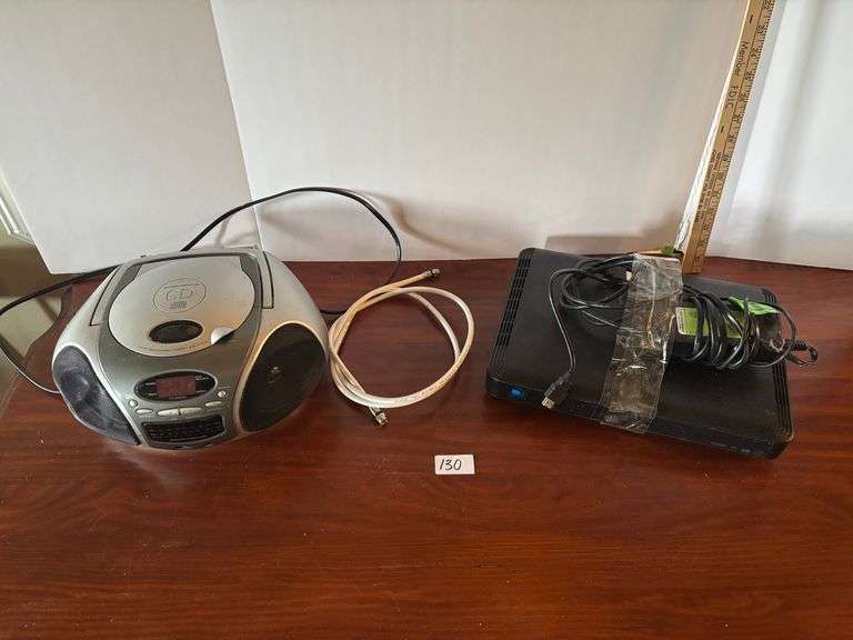 Direct TV Digital Satellite and Durabrand CD Player