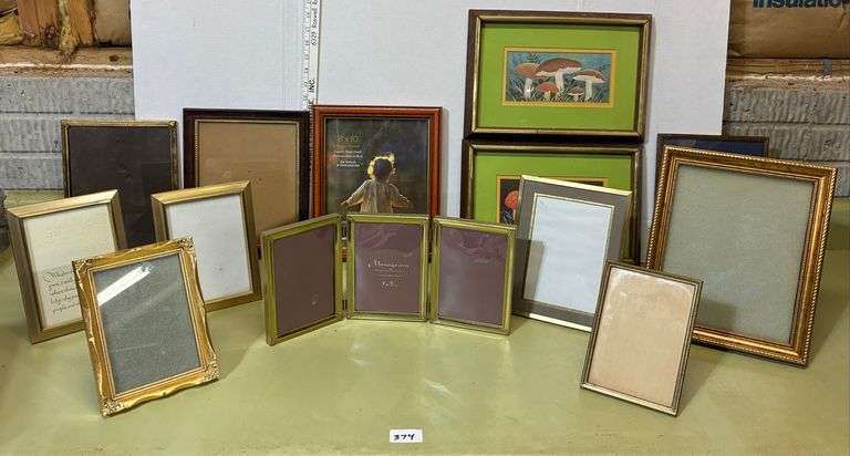 13 pc Picture Frames (Located Basement Section 3)