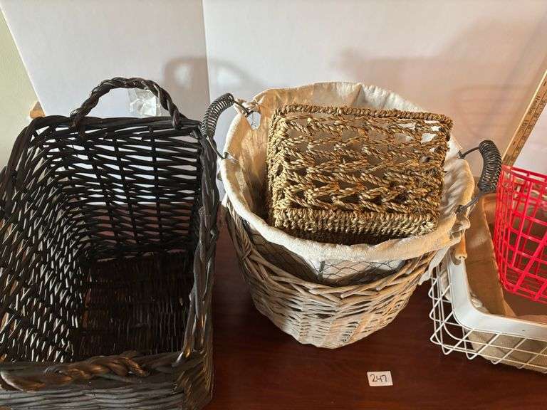7 pc Assorted Baskets (Located in Living Room)