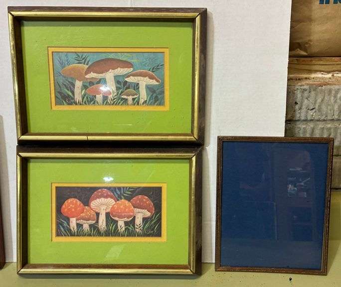 13 pc Picture Frames (Located Basement Section 3)