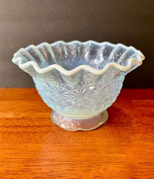 LE Smith Daisy and Button White Opalescent Bowl,Ruffled Edge, Pedestal Base, White with Pale Blue (L