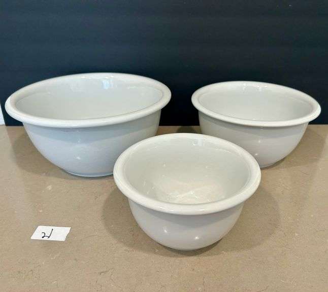 3pc Corelle Baking Bowls (Located in Kitchen)