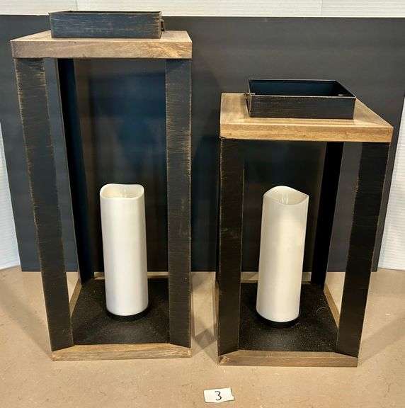 2pc LED Candles Lanterns 20.5” & 16.5” Tall (Located in Kitchen)