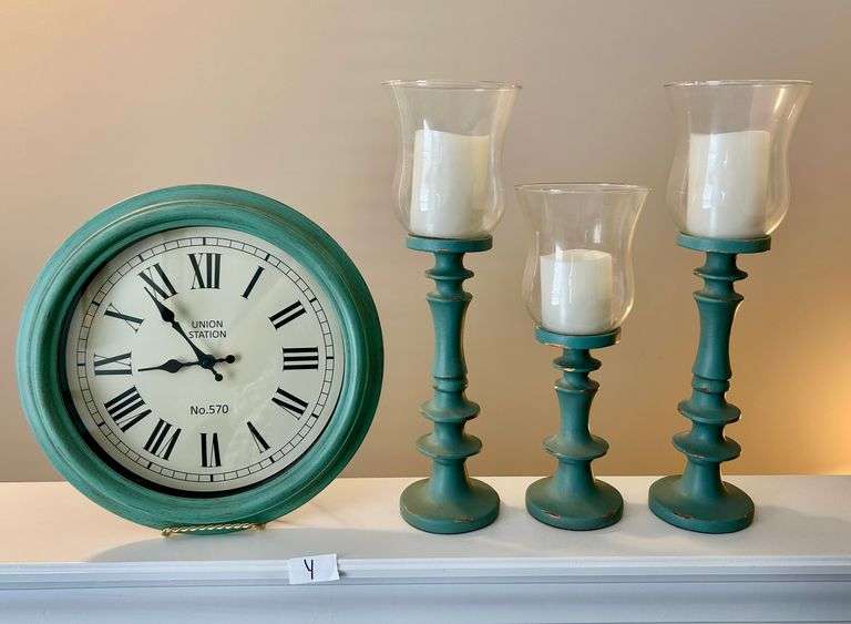 4pc Farmhouse Candle Holders and Clock (Located in Loft)