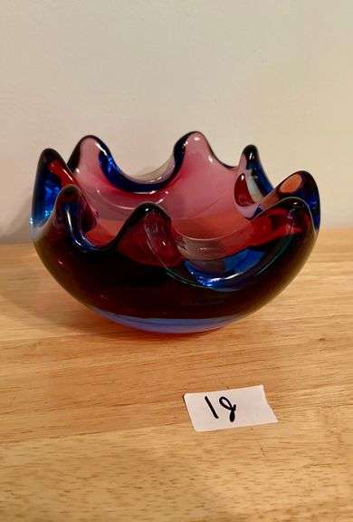 vintage Murano-style Sommerso art glass bowl (Located in Back Bedroom to the Left)