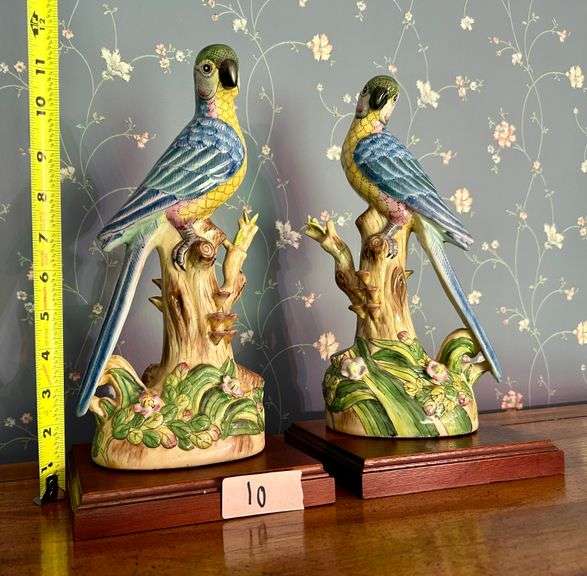 2pc Andrea by Sadek Bird Figurines (Located in Dining Room)