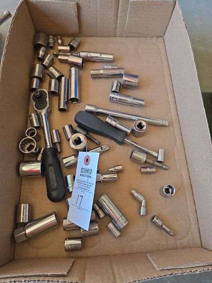 1/4" and 3/8" driven sockets, extensions, and ratchets