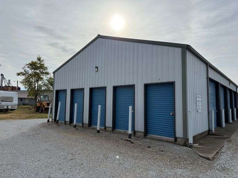 No Reserve Storage Building Auction Online Only (2 Buildings Teutopolis, IL)