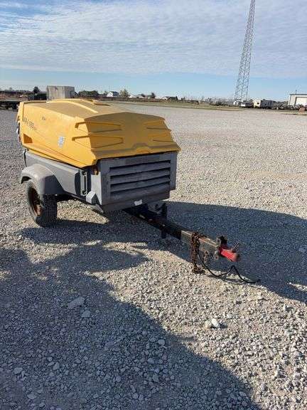 2015 Atlas Copco XAS185 Air Compressor with Kubota Diesel 2378 Hours, Everything works as it should
