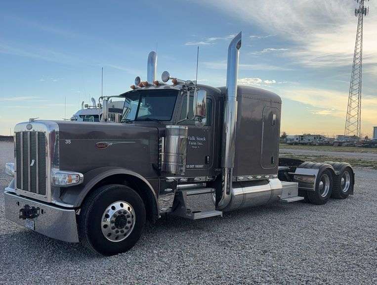 Walk Stock Farm Truck, Trailer, and Equipment Auction, Online Only