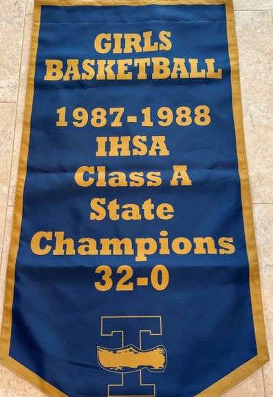Girls Basketball 1987-1988 IHSA Class A State Champions 32 - 0 Banner • 24" x 48"