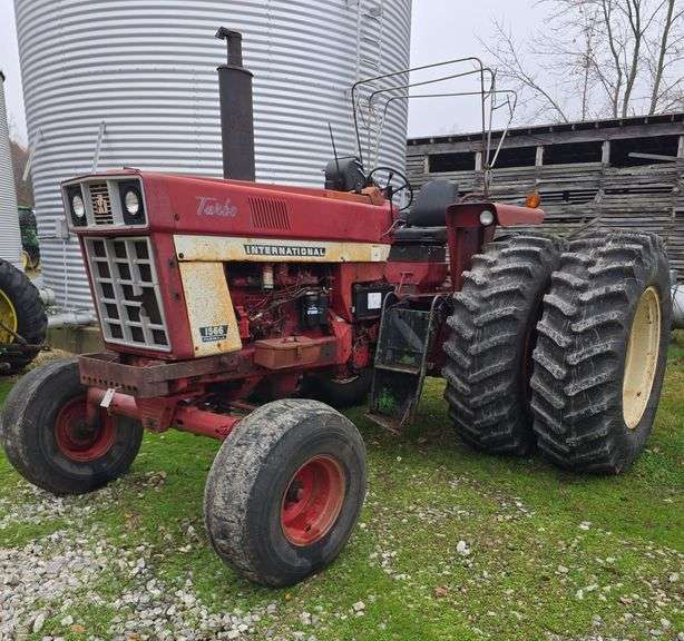 1974 International 1566 Tractor, Wide Front, 2wd, Hour meter is blurry, shows 5761 hours, with Firestone 20.8-38 duals, 2 remotes, small 1000pto, new batteries this year, with T/A, new reman engine less than 500 hours, s/n- 2650125U007597