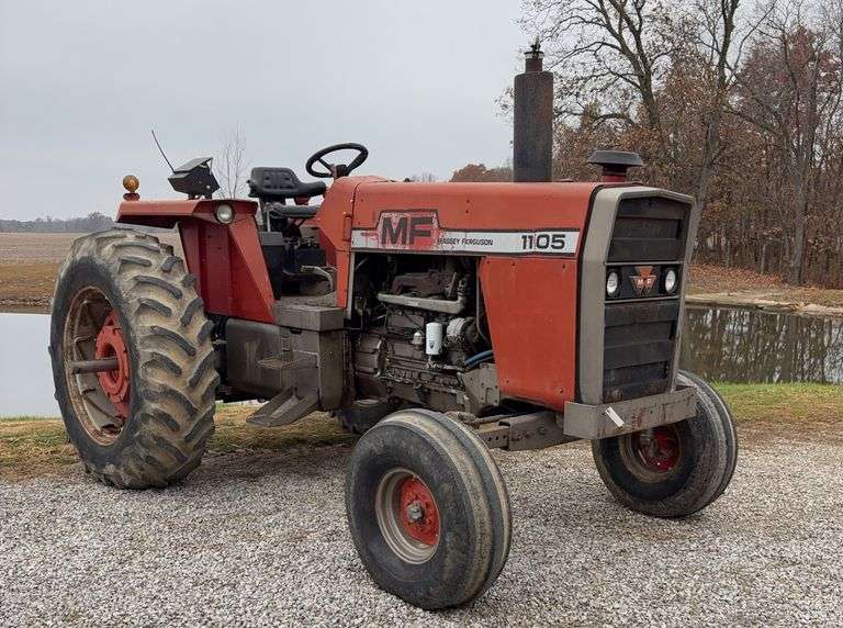 1973 Massey Ferguson 1105 Wide Front-End Tractor, 540pto, 2 remotes, 3pt, open station, shows 106 hours (hour meter not accurate, Radio, s/n- 9B 37400