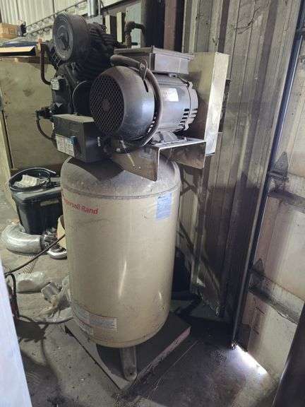 2009 Ingersoll 80 Gallon Air Compressor, 230 Volt, 7.5hp