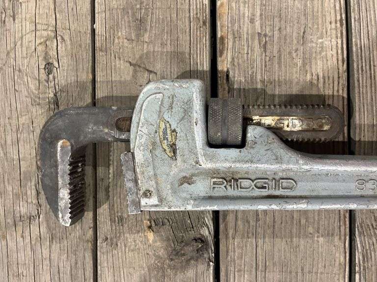 Commercial Ridgid HD 36'' Aluminum Pipe Wrench