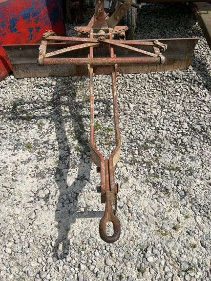 Allis-Chalmers  snap coupler blade