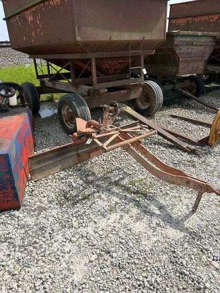 Allis-Chalmers  snap coupler blade