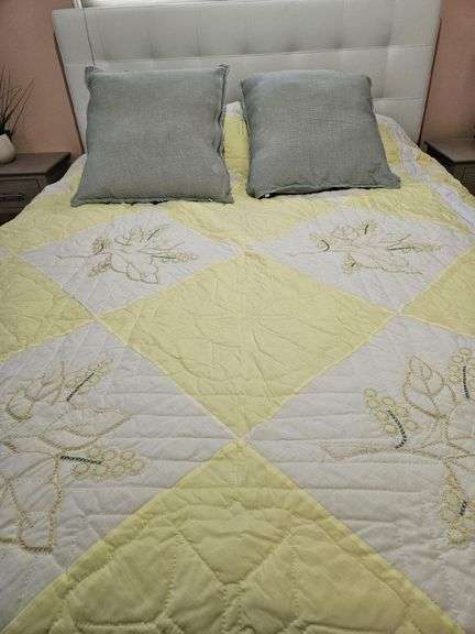 Handmade Quilt donated by Anonymous