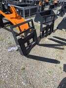 New 2024 Wolverine mini pallet forks