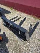 New 2024 Wolverine mini pallet forks