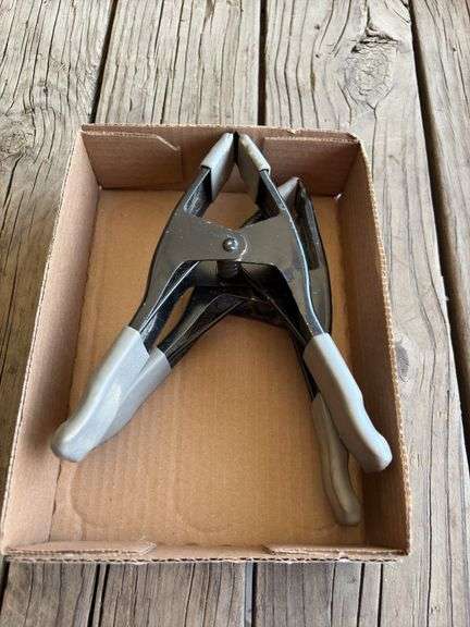 Small Hand Grip Clamps