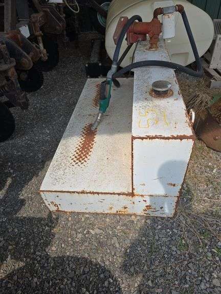 L Shape 150 Gallon Tank with pump