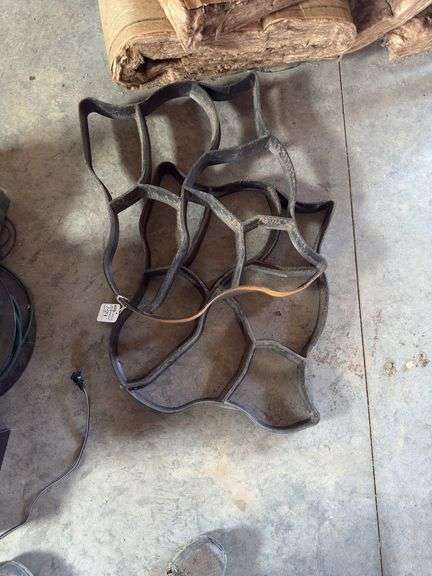 2 Concrete Decorative Molds