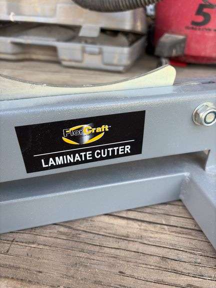 Laminate Cutter