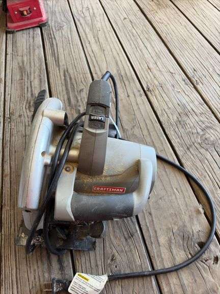 Craftsman 7 1/4'' with laser trac Circular Saw