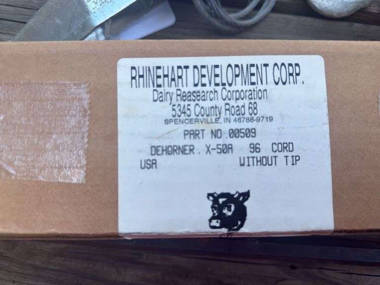Cow Dehorner