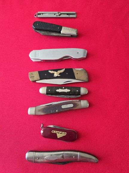 Folding knives