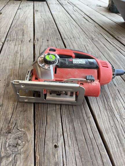 Black and Decker Jig saw with extra blade