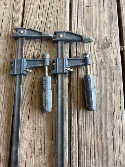 2 24'' Furniture Clamps