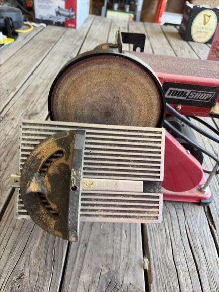 Tool Shop 4" belt / 6" disc sander