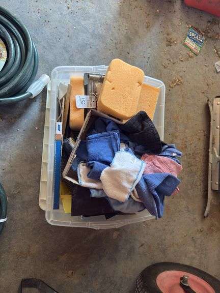 Sponges, concrete trail, Rags, and misc