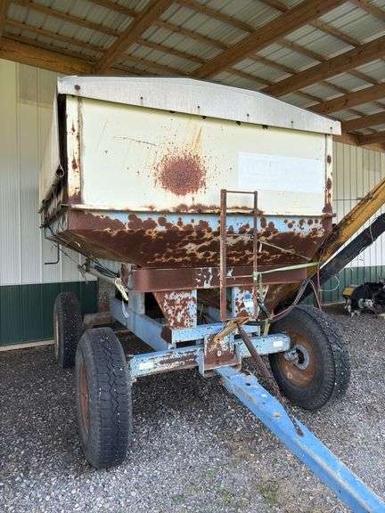 DMI Gravity Wagon with tarp, Power Hyd. Seed Unit Auger, 300 bushel, with porta Power engine