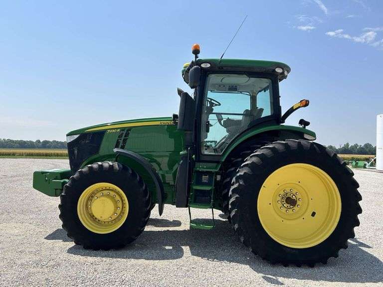 2011 John Deere 7230R Tractor, 2,588 hours, 5 Remotes, 16 front weights, ILS and IVT Transmission, 540pto, Pre Emission, 3pt, Firestone 480/80R46 Duals, 320/85R38 Front tires, s/n- 1RW7230RKBD002759 (click on documents for spec sheet)