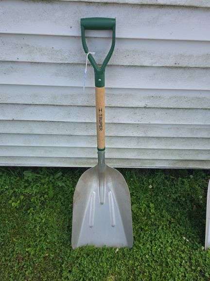 Corn Scoop