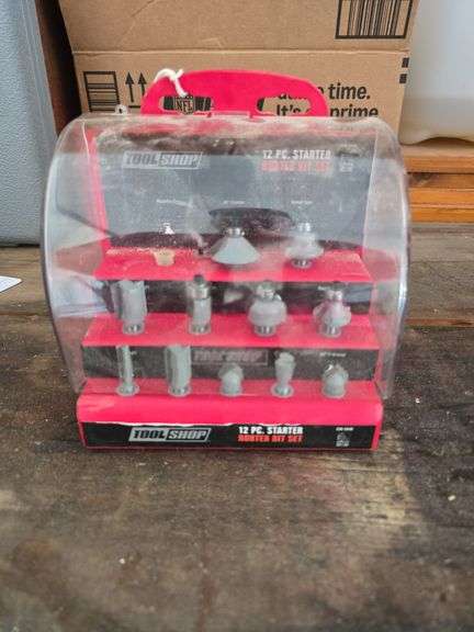 Tool shop 12 pc starter router bit set, missing 1 bit