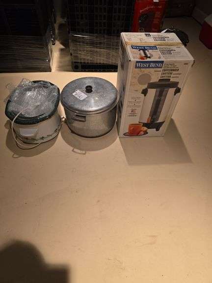 Weste bend coffee maker, stainless pot with lid, crock pot