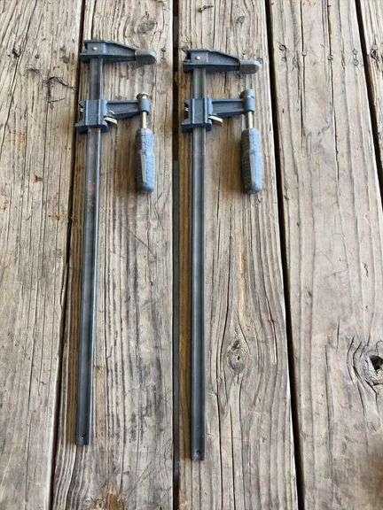 2 18'' Furniture Clamps
