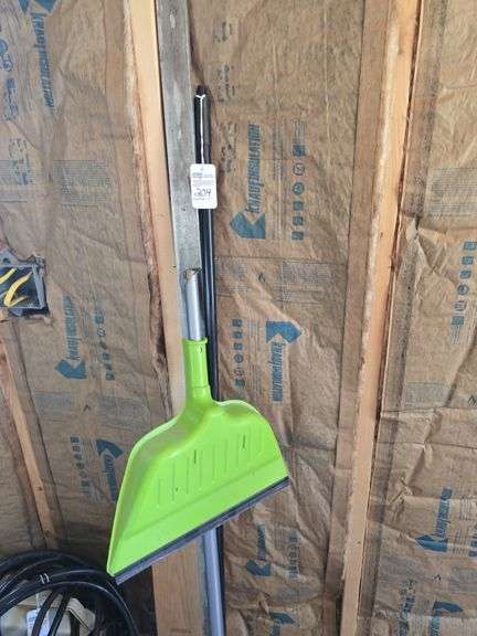 Push Broom and Dustpan
