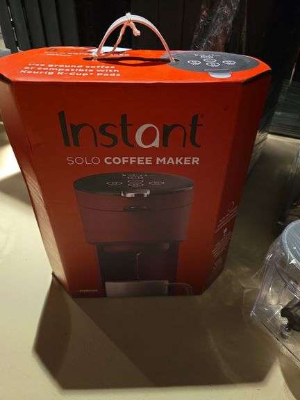 NIB instant solo coffee maker