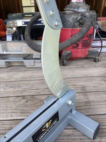 Laminate Cutter