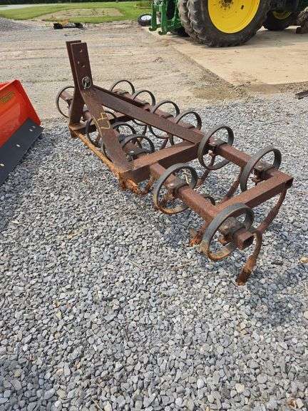 3pt Cultivator, 68''
