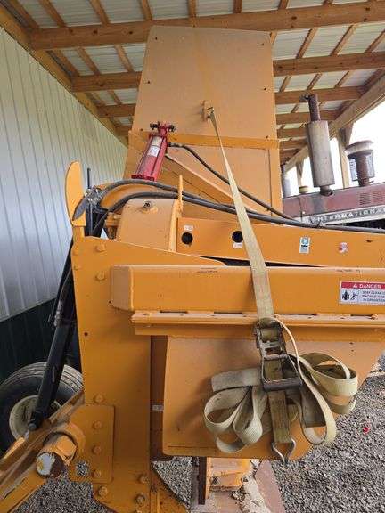 Hurricane Model 24 HD Ditcher, Small 1000pto, side ditcher