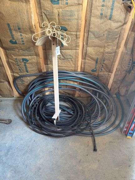 Gard Hose Stand with Garden Hose