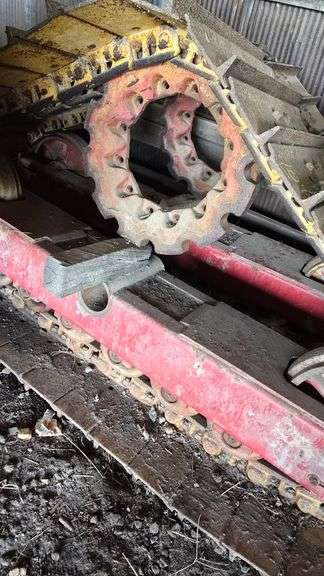 Set of Tracks off Case Combine