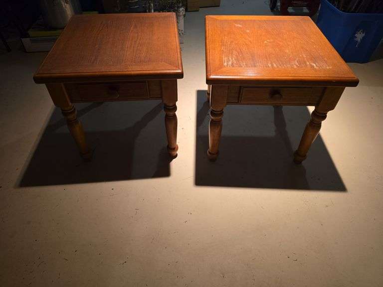 2 end tables w/ drawers